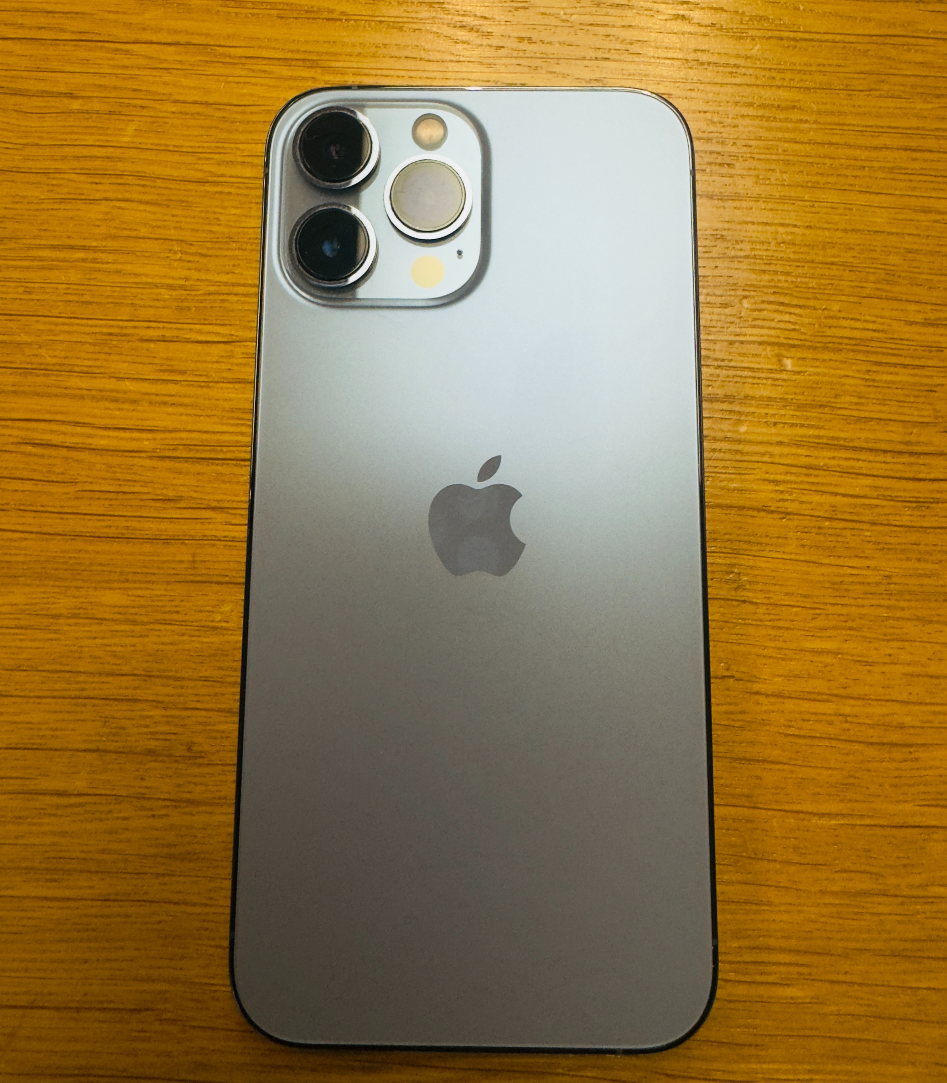 iPhone 13 Pro Max - Image 7