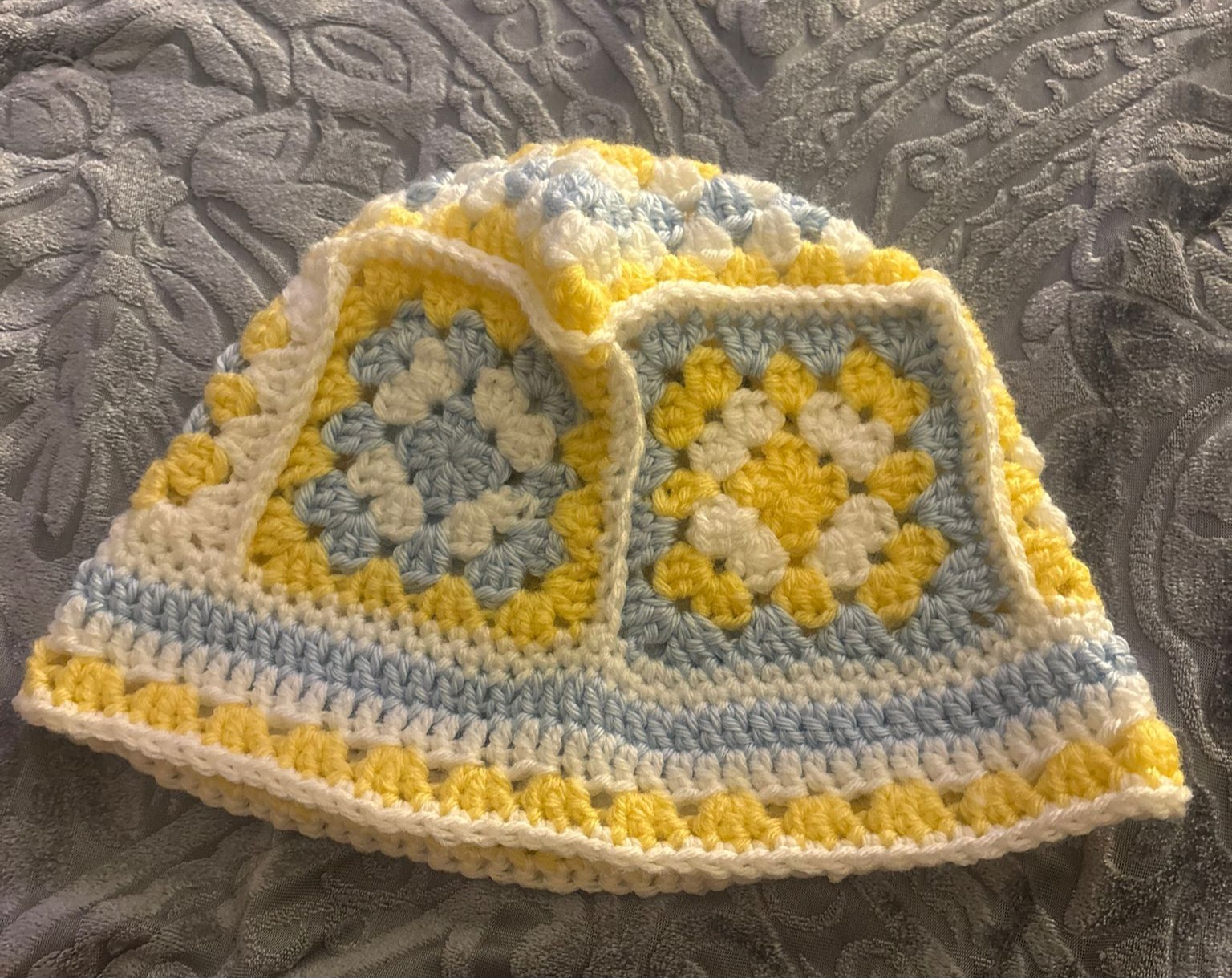 Crochet bucket hat - Image 1